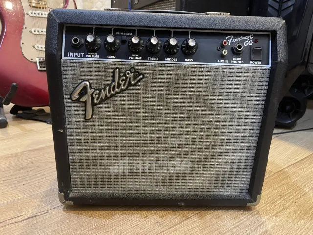 Fender frontman 15g